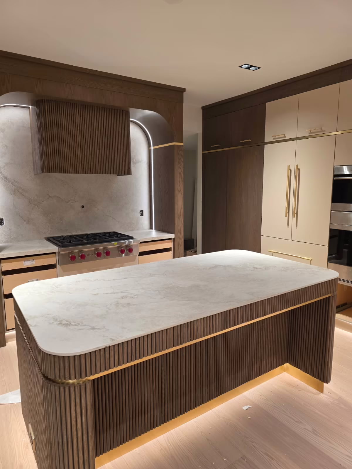 kitchen project completed by Pearl Countertops