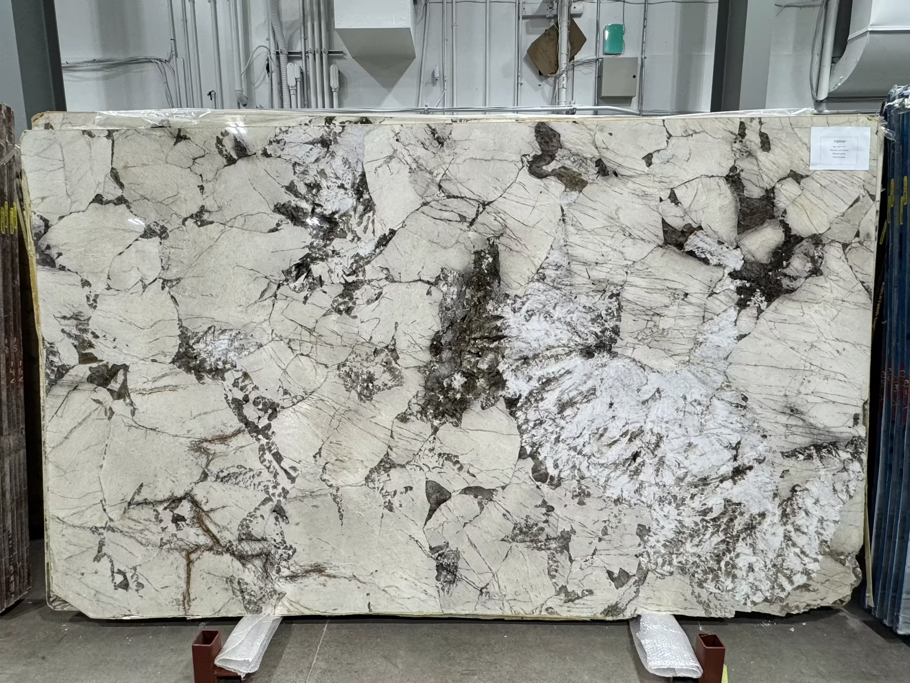 Alpinus Natural Stone material sample