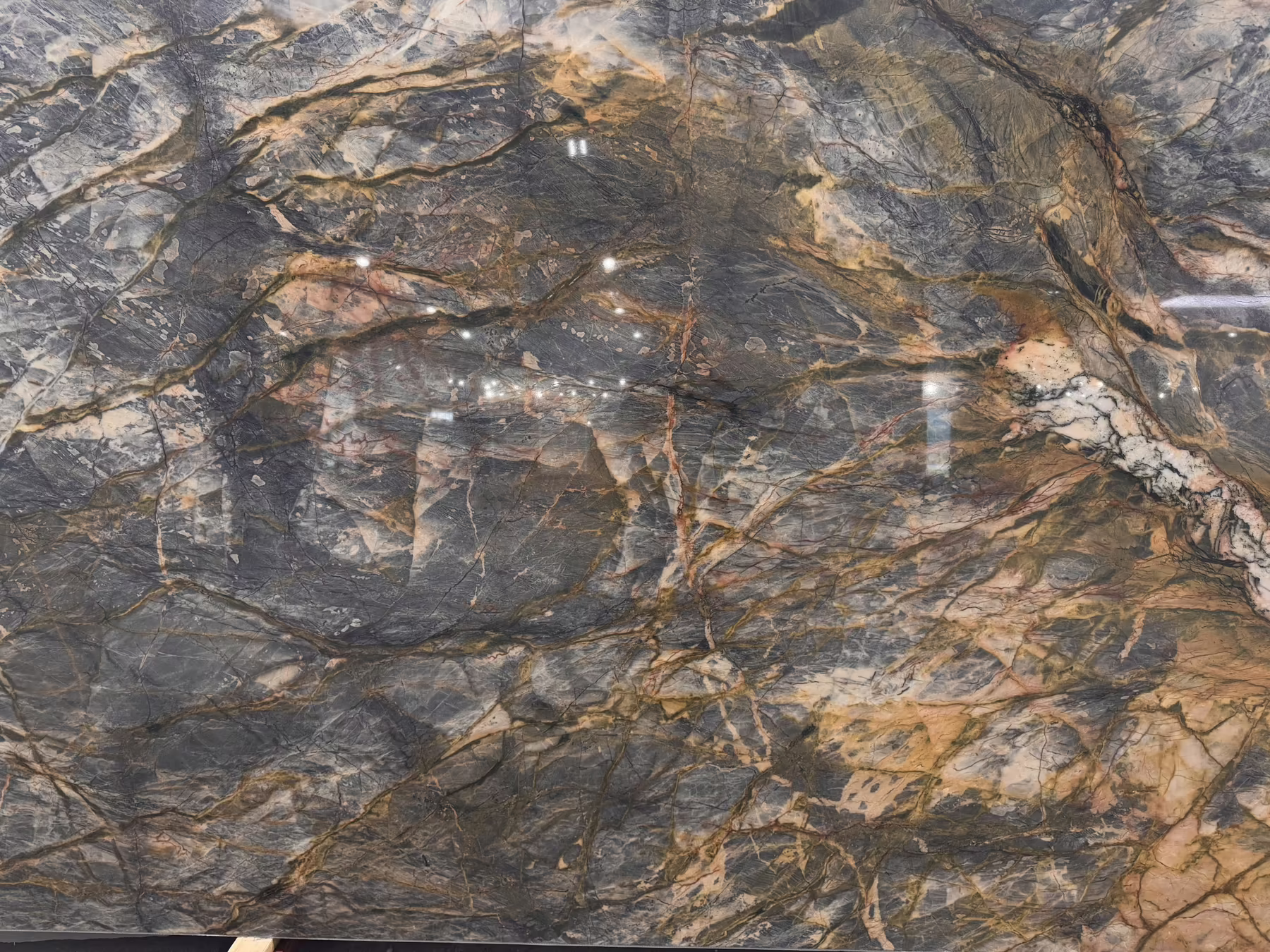Fusion Natural Stone material sample
